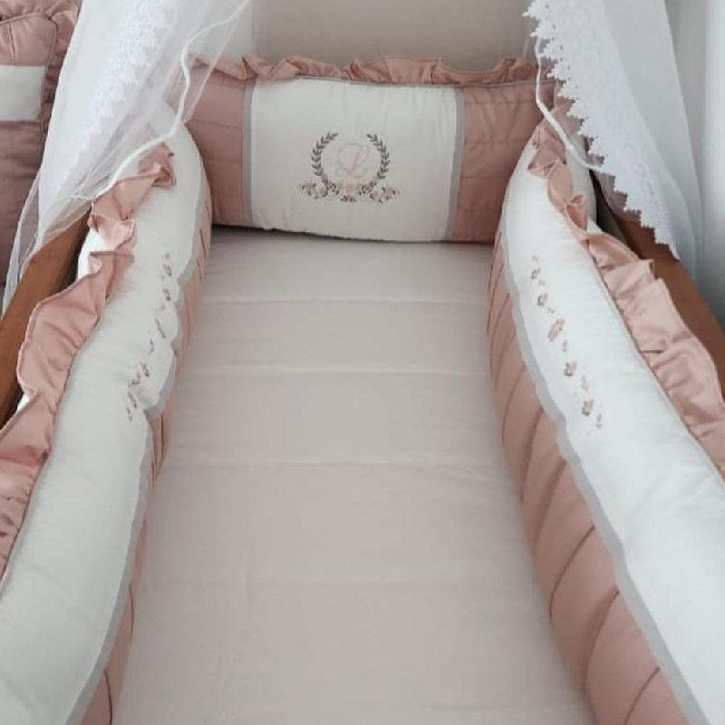 Set de cuna con protectores clásicos para niña - Imagen 14