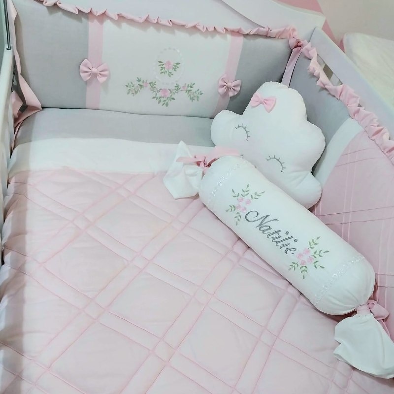 set de cuna protectores clásicos rosa gris blanco en flores en Lima Peru