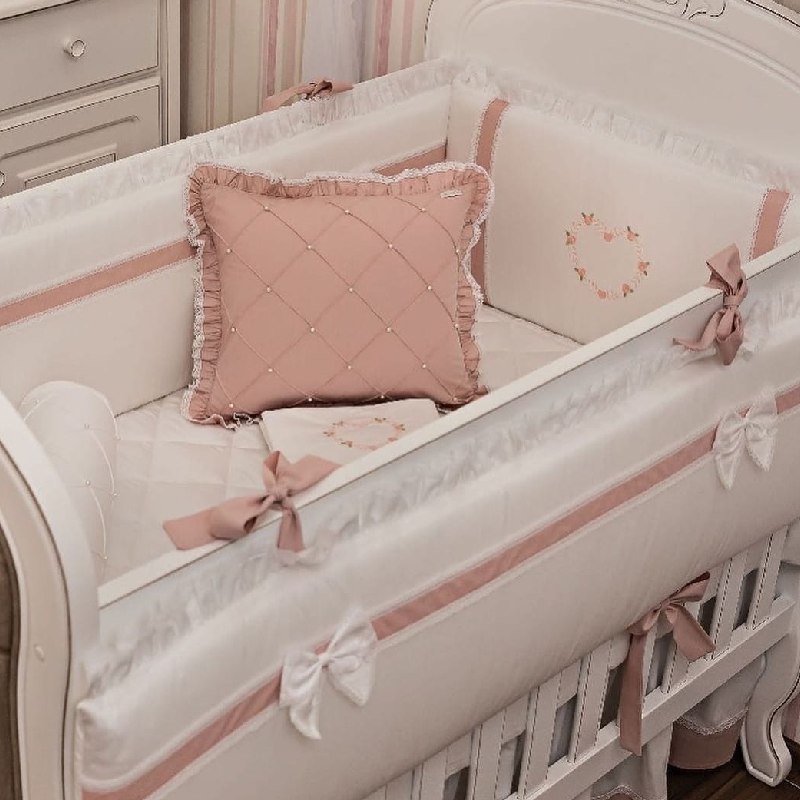 set de cuna rosa para niña con protectores clasicos en Lima Perú